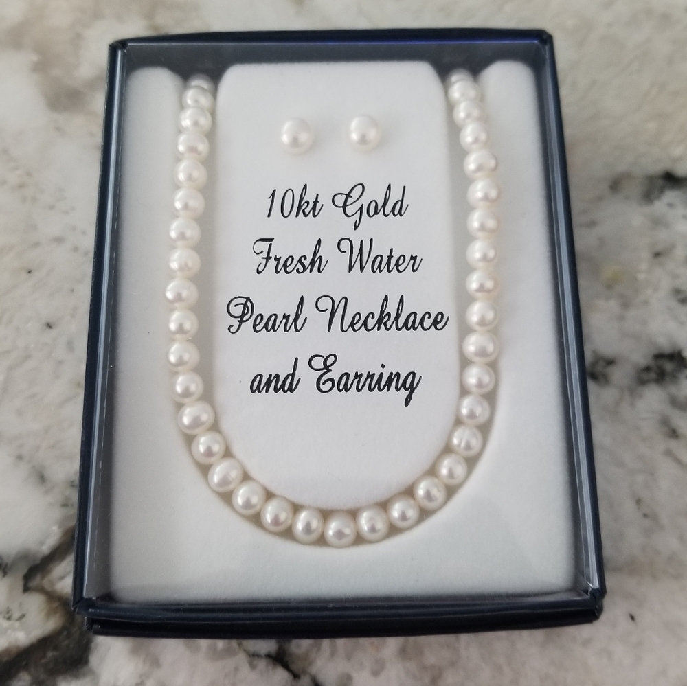 10kt Gold Fresh Water Pearl Necklace and Earrings